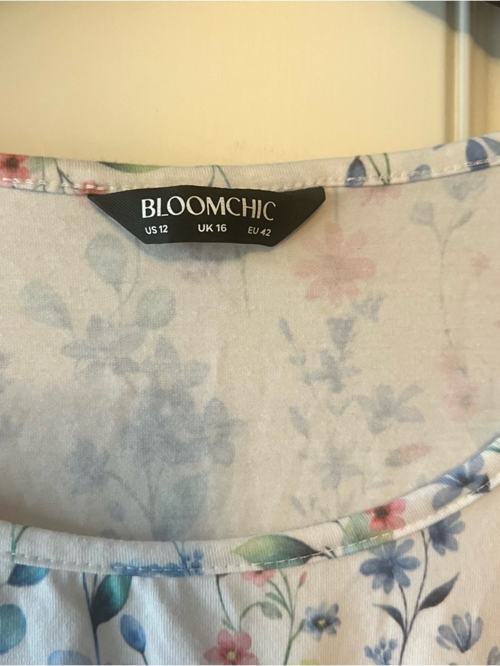 BloomChic Floral Sleeveless Tank Top in White with Pink, Blue & Yellow Flowers - Picture 4 of 5